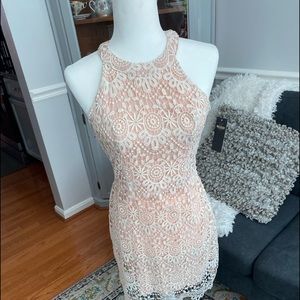 Beautiful dress for all occasions. Wedding parties and graduation.